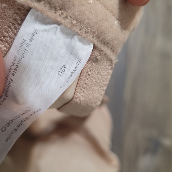 Olga Elegant Tan Women's Bra Size 42D - Picture 5 of 5